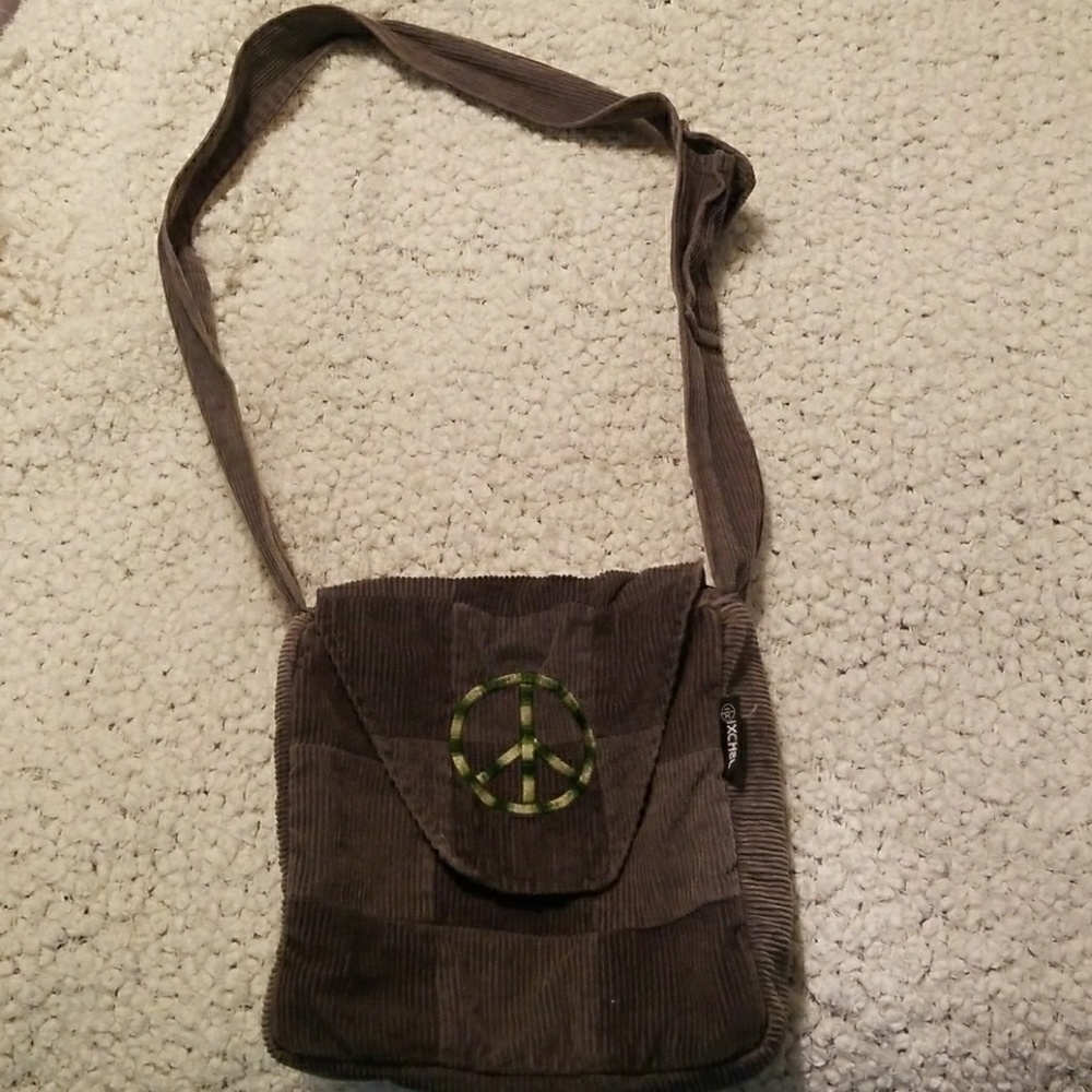 Green shoulder bag